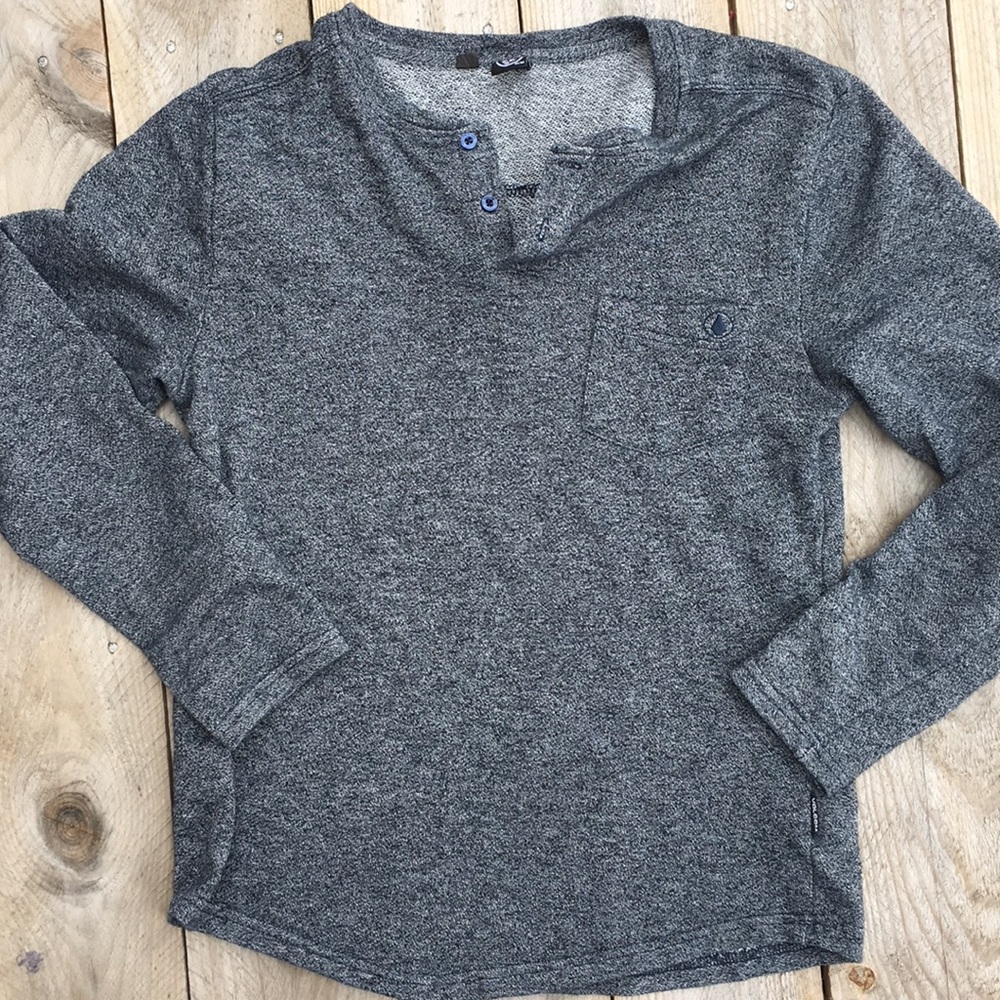 Volcom Henley Size M